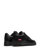 Tênis x Supreme Air Force 1 Low
