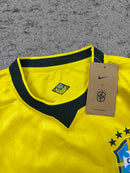 CAMISETA SELEÇÃO BRASILEIRA AMARELA VERSÃO TORCEDOR 2026